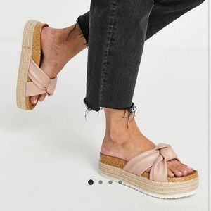 Knotted flat form sandals